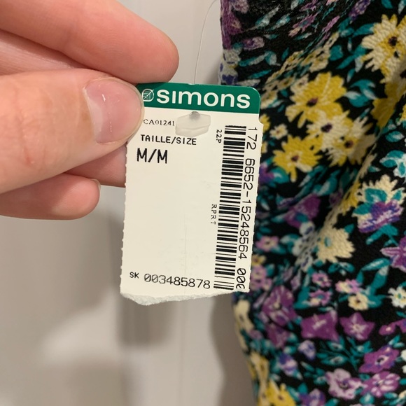 NWT Only brand, dark floral maxi dress. - Picture 5 of 8